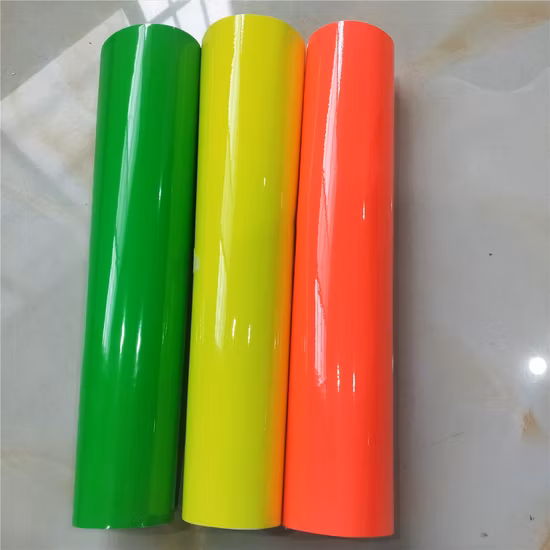 Adesivo con taglio in PVC fluorescente Rotolo lucido artigianale Doppio materiale pubblicitario polimerico vinilico adesivo per taglio colore impermeabile lucido